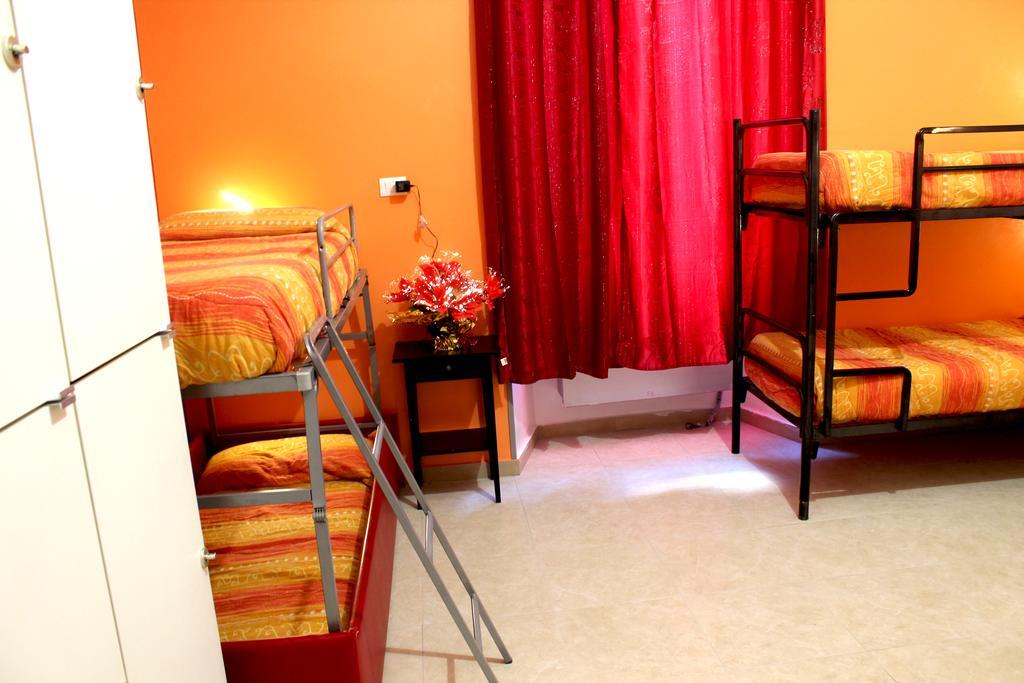 Legends Hostel Rome Exterior photo